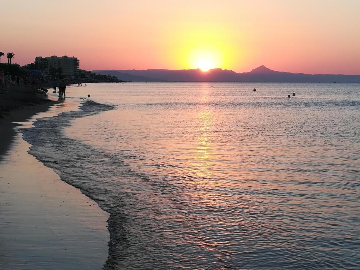 Planta Baja Primera Linea De Playa Las Marinas Con Acceso Al Mar Lejlighed Dénia Eksteriør billede